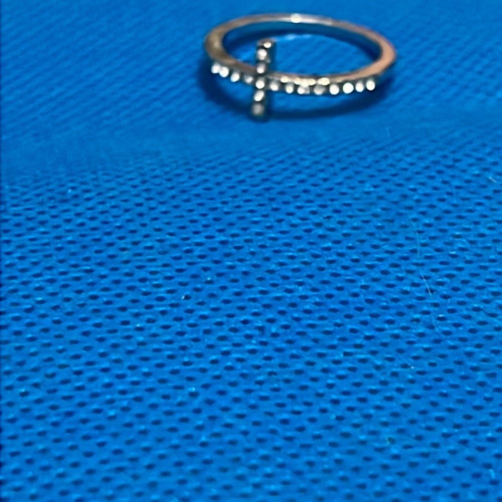 Source Unknown Silver Sparkling Pavé Ring